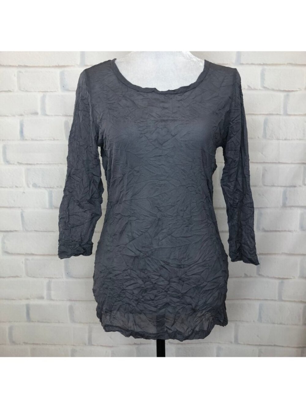 NWT Comfy USA Gray Sheer Mesh Crinkle Top Size S